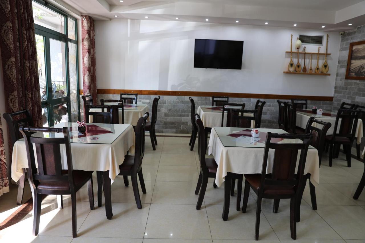 Hotel Kalaja Boks Ngoại thất bức ảnh