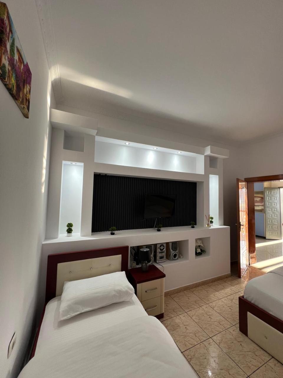 Hotel Kalaja Boks Ngoại thất bức ảnh