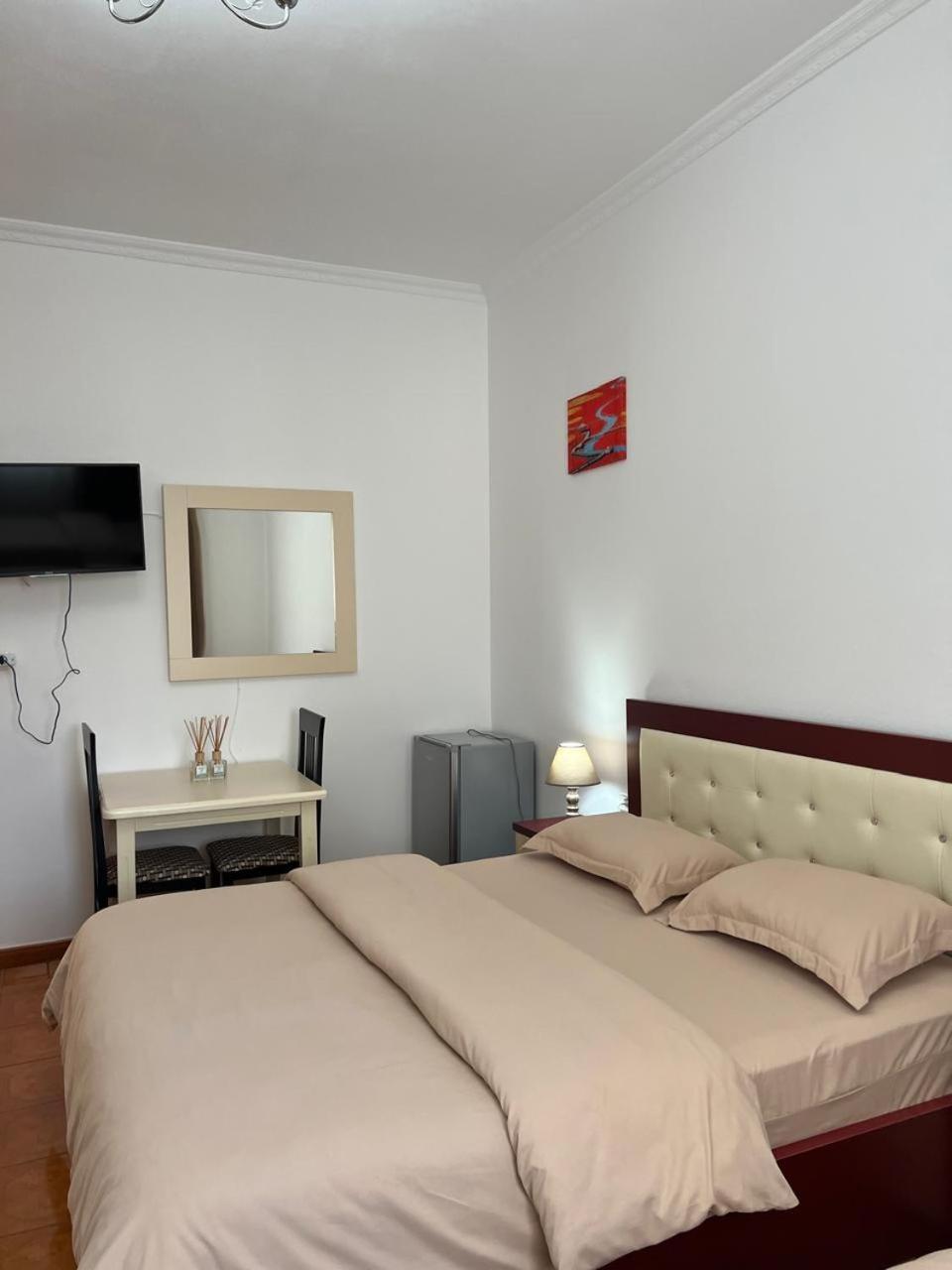 Hotel Kalaja Boks Ngoại thất bức ảnh